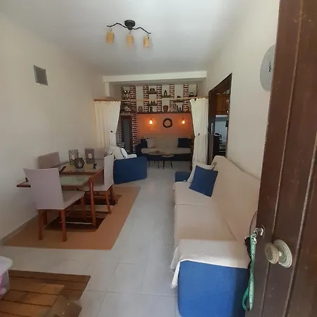 Chorefto Waves Apartment