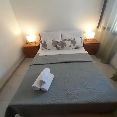 Apartment Chorefto Waves *